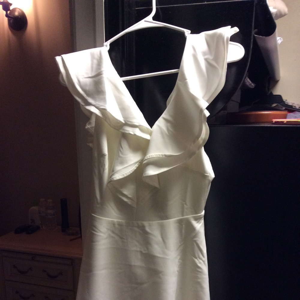 LULULS white ruffle dress size small